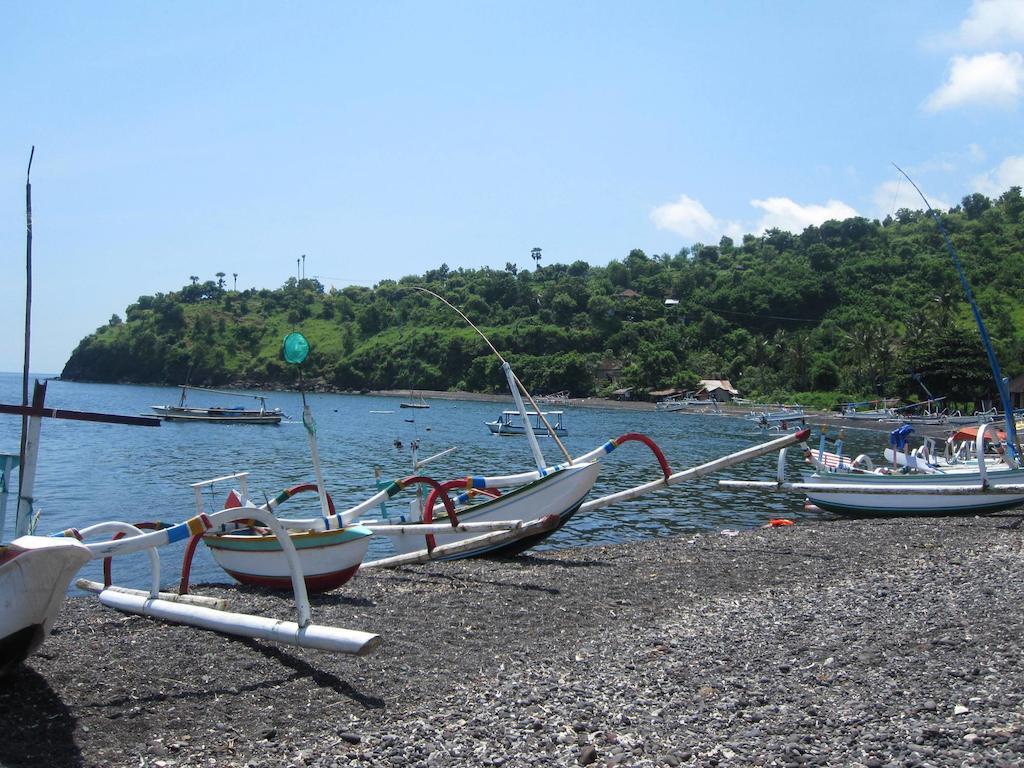 Galang Kangin Bungalows Amed Exterior foto